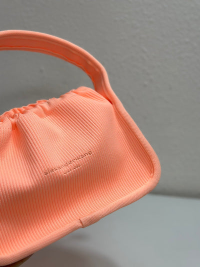 Wang new knitted bag